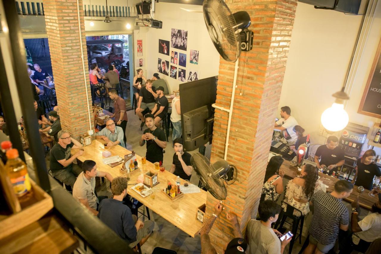 The Big Easy Phnom Penhホステル エクステリア 写真